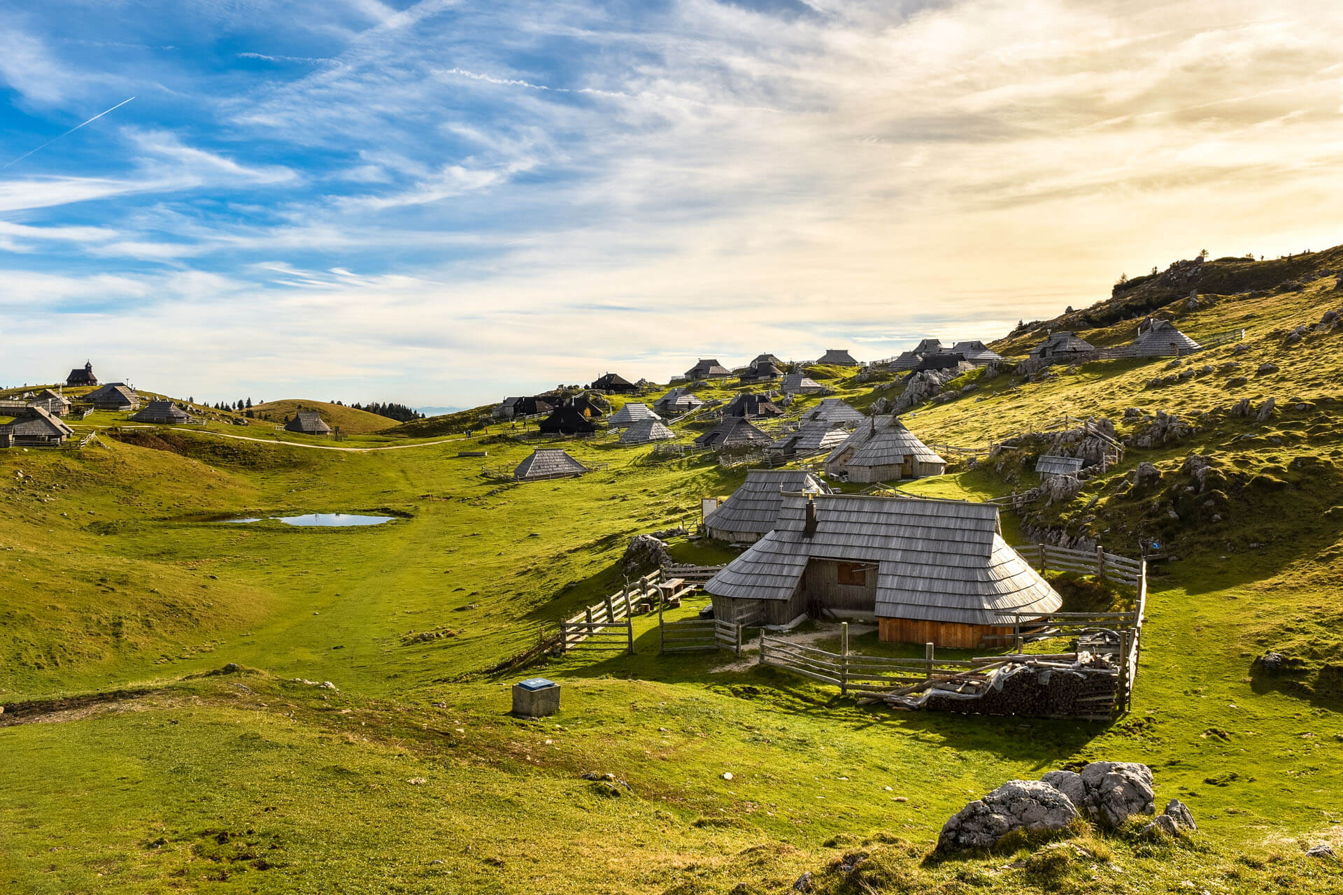 Autorundreise_Entdeckungsreise durch das slowenische Hinterland_Velika Planina Autorundreise_Entdeckungsreise durch das slowenische Hinterland_Velika Planina